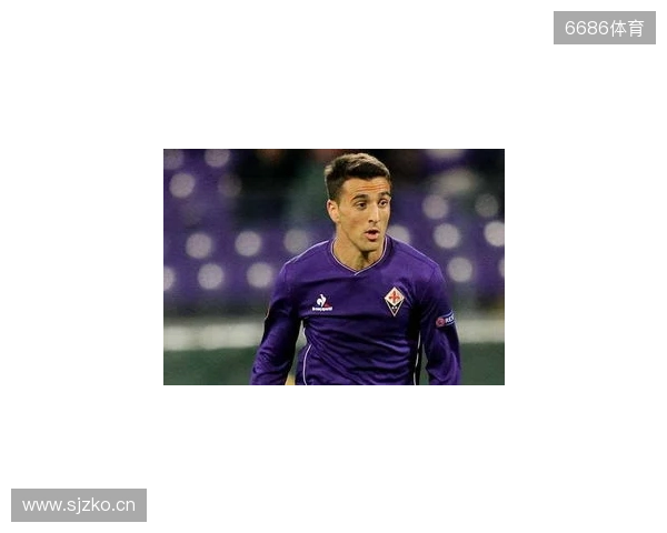 斯基拉：那不勒斯计划通过冬窗买中场，目前看上梅努等5人